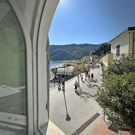 Meuble Agavi Hotel *