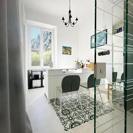 Meublè Agavi Hotel *